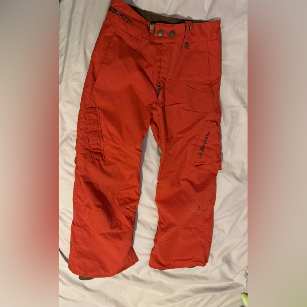 Burton Women’s Cargo Ski Pants

The White Collection
